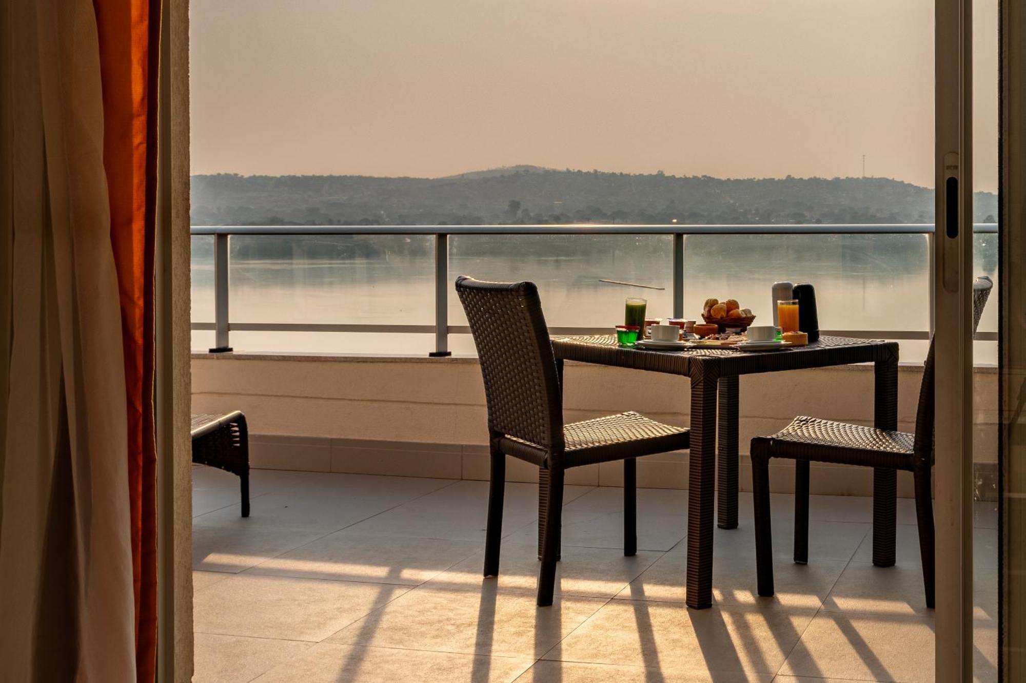 Esuites Lagoa Santa Lagoa Santa  Dış mekan fotoğraf